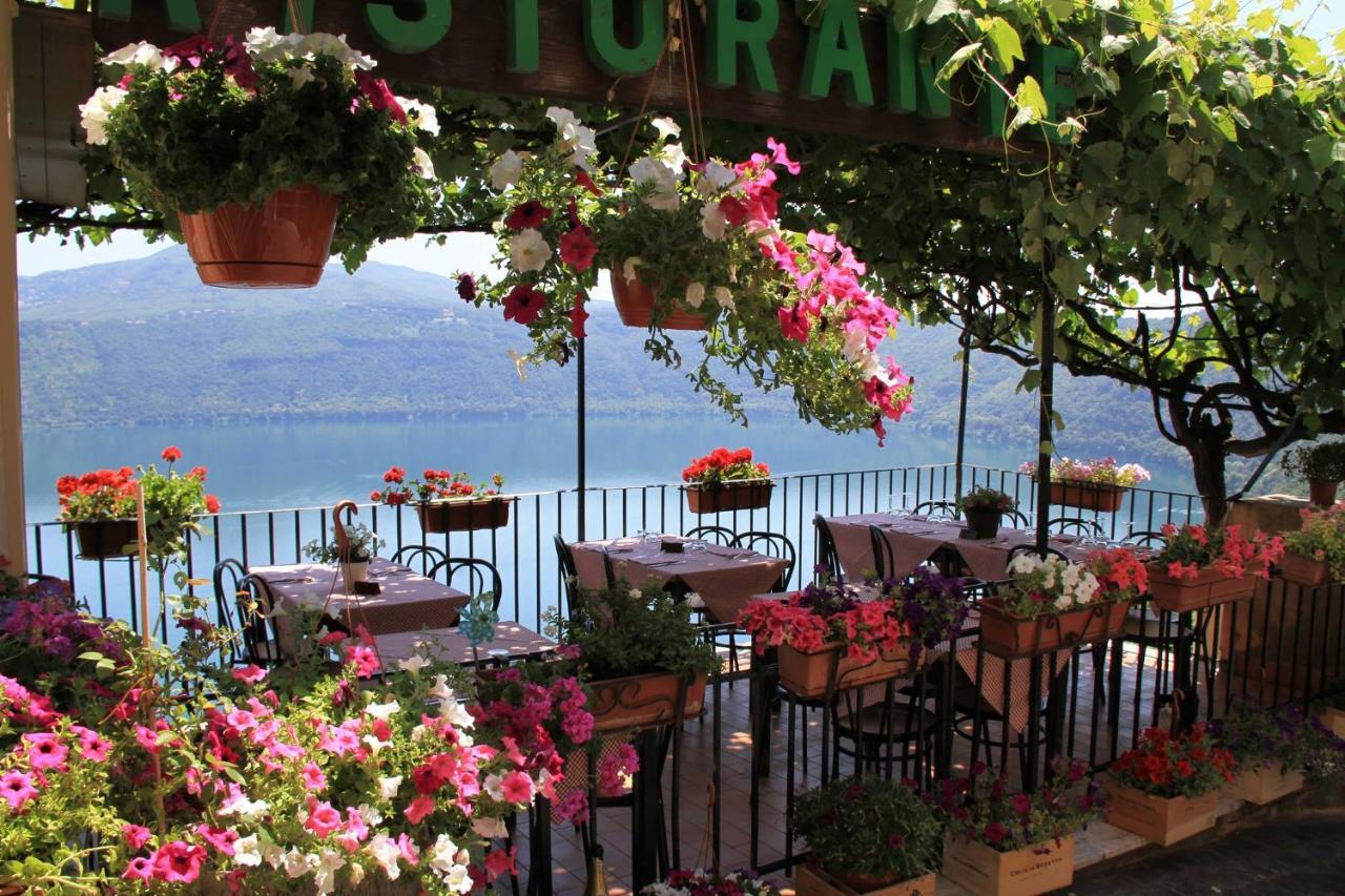 Hotel Castel Gandolfo Luaran gambar
